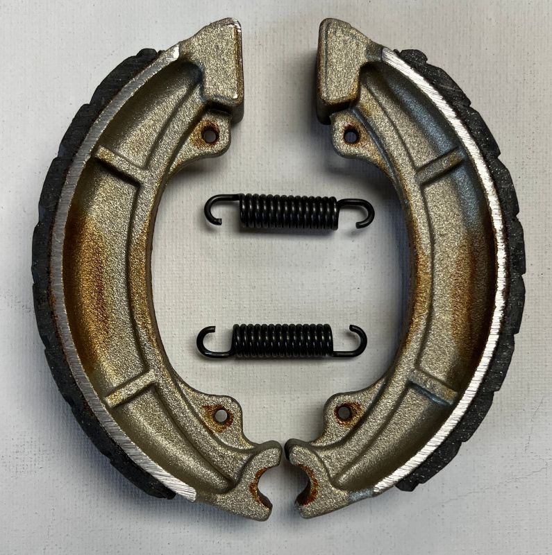 Brake Shoe Set, EBC622G Grooved (Fitment Below)